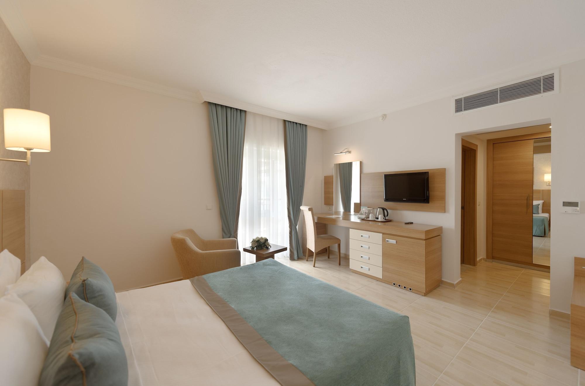 Club Marco Polo Курортный комплекс 5*