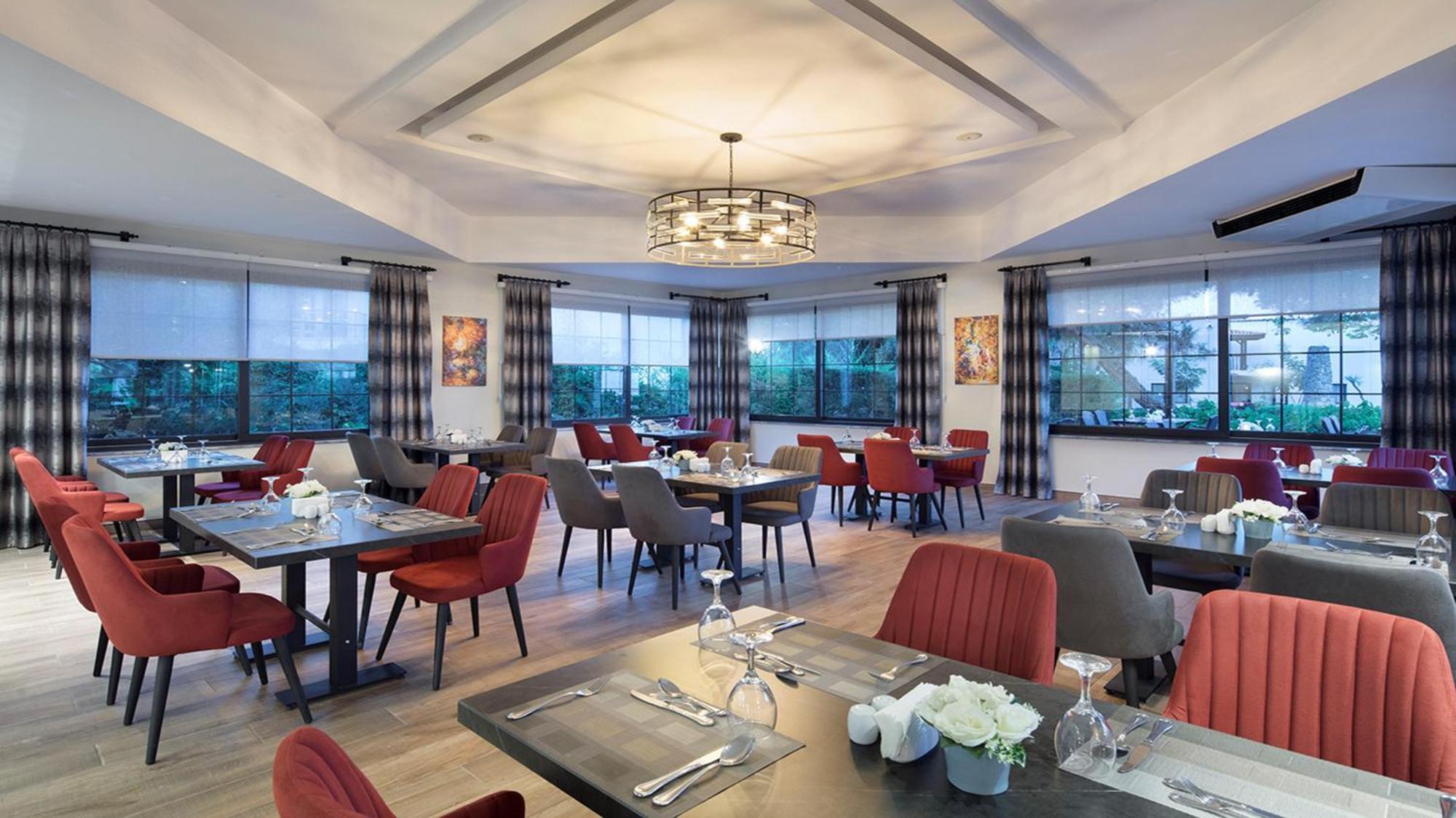 Курортный комплекс Club Marco Polo 5*